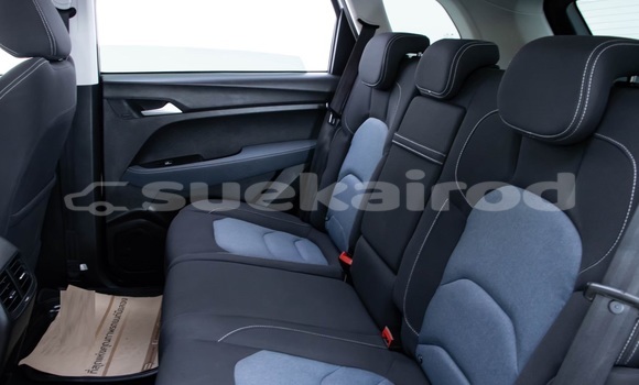 Buy Used Chevrolet Captiva White Car in Bangkok in Bangkok Buy Used Chevrolet Captiva White Car in Bangkok in Bangkok