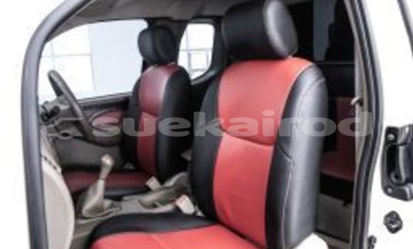 Buy Used Nissan Navara White Car in Bangkok in Bangkok Buy Used Nissan Navara White Car in Bangkok in Bangkok