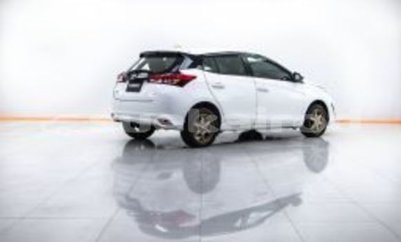 ซื้อ รถมือสอง Toyota Yaris ขาว รถยนต์ ใน %{เมือง} ใน กรุงเทพมหานคร ซื้อ รถมือสอง Toyota Yaris ขาว รถยนต์ ใน %{เมือง} ใน กรุงเทพมหานคร