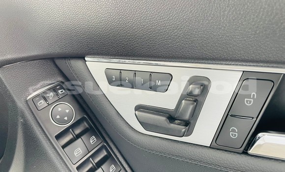 Buy Used Mercedes-Benz C-Classe White Car in Bangkok in Bangkok Buy Used Mercedes-Benz C-Classe White Car in Bangkok in Bangkok