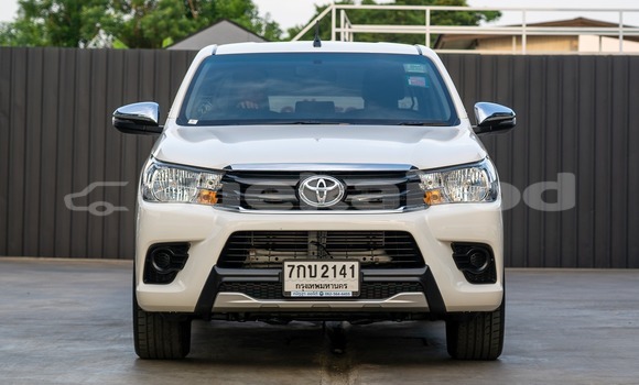 Buy Used Toyota Hiluxe Revo White Car in Bangkok in Bangkok Buy Used Toyota Hiluxe Revo White Car in Bangkok in Bangkok