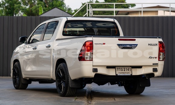 Buy Used Toyota Hiluxe Revo White Car in Bangkok in Bangkok Buy Used Toyota Hiluxe Revo White Car in Bangkok in Bangkok