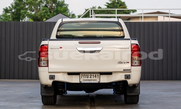 Buy Used Toyota Hiluxe Revo White Car in Bangkok in Bangkok Buy Used Toyota Hiluxe Revo White Car in Bangkok in Bangkok