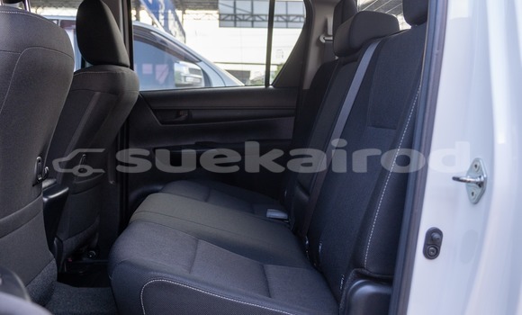 Buy Used Toyota Hiluxe Revo White Car in Bangkok in Bangkok Buy Used Toyota Hiluxe Revo White Car in Bangkok in Bangkok