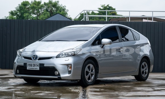 ซื้อ รถมือสอง Toyota Prius เงิน รถยนต์ ใน %{เมือง} ใน กรุงเทพมหานคร ซื้อ รถมือสอง Toyota Prius เงิน รถยนต์ ใน %{เมือง} ใน กรุงเทพมหานคร