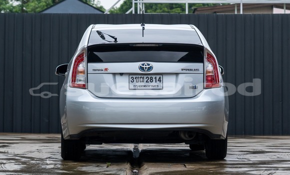 ซื้อ รถมือสอง Toyota Prius เงิน รถยนต์ ใน %{เมือง} ใน กรุงเทพมหานคร ซื้อ รถมือสอง Toyota Prius เงิน รถยนต์ ใน %{เมือง} ใน กรุงเทพมหานคร