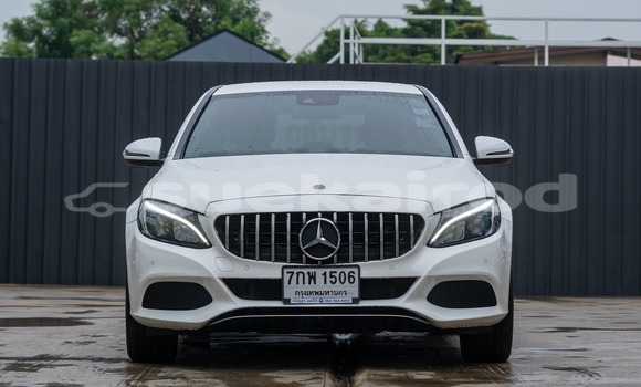 Buy Used Mercedes-Benz C-Classe White Car in Bangkok in Bangkok Buy Used Mercedes-Benz C-Classe White Car in Bangkok in Bangkok