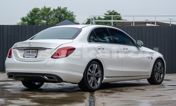 Buy Used Mercedes-Benz C-Classe White Car in Bangkok in Bangkok Buy Used Mercedes-Benz C-Classe White Car in Bangkok in Bangkok