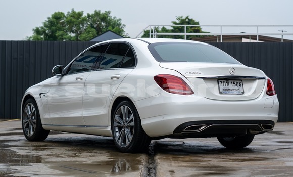 Buy Used Mercedes-Benz C-Classe White Car in Bangkok in Bangkok Buy Used Mercedes-Benz C-Classe White Car in Bangkok in Bangkok