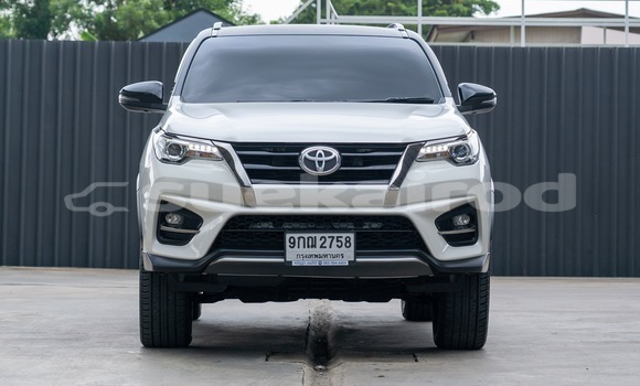 ซื้อ รถมือสอง Toyota Fortuner ขาว รถยนต์ ใน %{เมือง} ใน กรุงเทพมหานคร ซื้อ รถมือสอง Toyota Fortuner ขาว รถยนต์ ใน %{เมือง} ใน กรุงเทพมหานคร