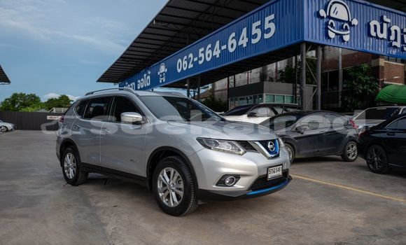 Buy Used Nissan X-Trail Silver Car in Bangkok in Bangkok