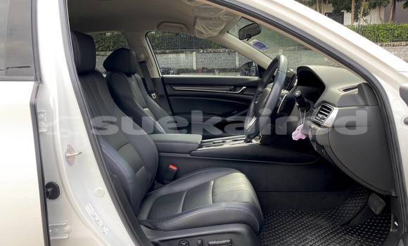 ซื้อ รถมือสอง Honda Accord ขาว รถยนต์ ใน %{เมือง} ใน กรุงเทพมหานคร ซื้อ รถมือสอง Honda Accord ขาว รถยนต์ ใน %{เมือง} ใน กรุงเทพมหานคร