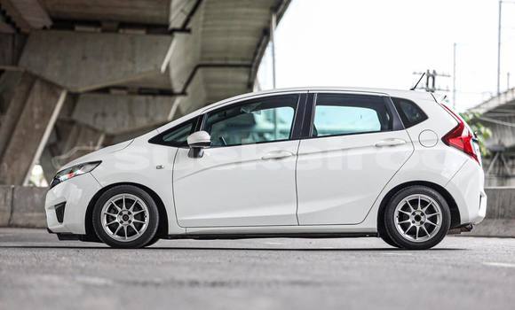 ซื้อ รถมือสอง Honda Jazz ขาว รถยนต์ ใน %{เมือง} ใน กรุงเทพมหานคร ซื้อ รถมือสอง Honda Jazz ขาว รถยนต์ ใน %{เมือง} ใน กรุงเทพมหานคร