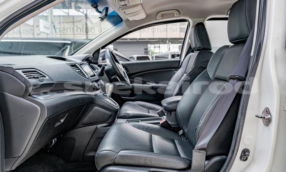 Buy Used Honda CR-V White Car in Bangkok in Bangkok Buy Used Honda CR-V White Car in Bangkok in Bangkok