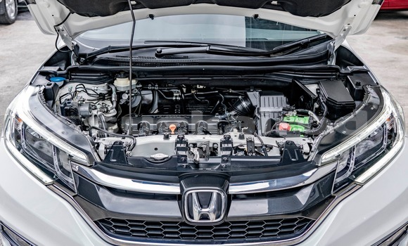 Buy Used Honda CR-V White Car in Bangkok in Bangkok Buy Used Honda CR-V White Car in Bangkok in Bangkok