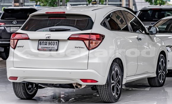 ซื้อ รถมือสอง Honda HR-V ขาว รถยนต์ ใน %{เมือง} ใน กรุงเทพมหานคร ซื้อ รถมือสอง Honda HR-V ขาว รถยนต์ ใน %{เมือง} ใน กรุงเทพมหานคร