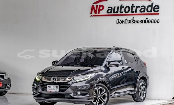 ซื้อ รถมือสอง Honda HR-V สีดำ รถยนต์ ใน %{เมือง} ใน กรุงเทพมหานคร