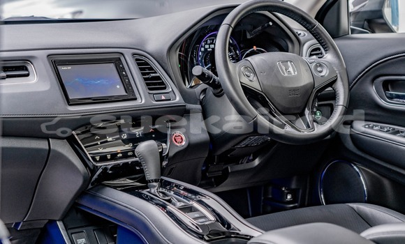 ซื้อ รถมือสอง Honda HR-V สีดำ รถยนต์ ใน %{เมือง} ใน กรุงเทพมหานคร ซื้อ รถมือสอง Honda HR-V สีดำ รถยนต์ ใน %{เมือง} ใน กรุงเทพมหานคร