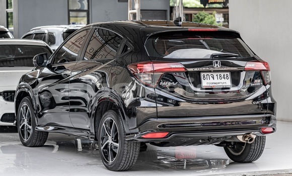 Buy Used Honda HR-V Black Car in Bangkok in Bangkok Buy Used Honda HR-V Black Car in Bangkok in Bangkok