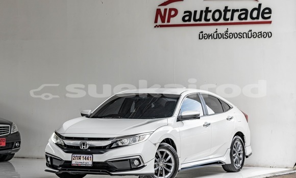 ซื้อ รถมือสอง Honda Civic ขาว รถยนต์ ใน %{เมือง} ใน กรุงเทพมหานคร