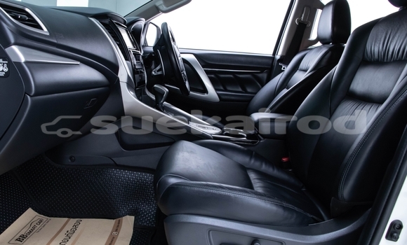 Buy Used Mitsubishi Pajero Sport White Car in Bangkok in Bangkok Buy Used Mitsubishi Pajero Sport White Car in Bangkok in Bangkok