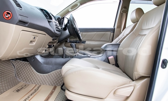 ซื้อ รถมือสอง Toyota Fortuner ขาว รถยนต์ ใน %{เมือง} ใน กรุงเทพมหานคร ซื้อ รถมือสอง Toyota Fortuner ขาว รถยนต์ ใน %{เมือง} ใน กรุงเทพมหานคร