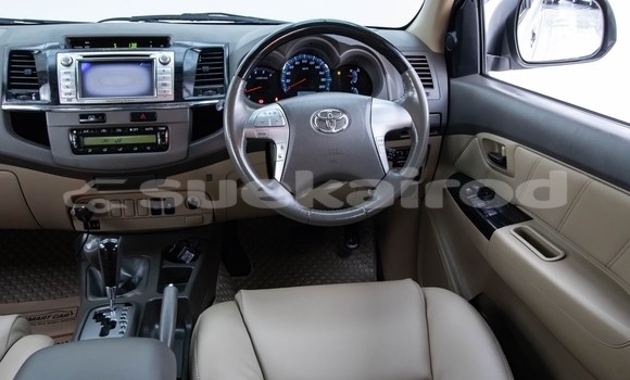 ซื้อ รถมือสอง Toyota Fortuner ขาว รถยนต์ ใน %{เมือง} ใน กรุงเทพมหานคร ซื้อ รถมือสอง Toyota Fortuner ขาว รถยนต์ ใน %{เมือง} ใน กรุงเทพมหานคร