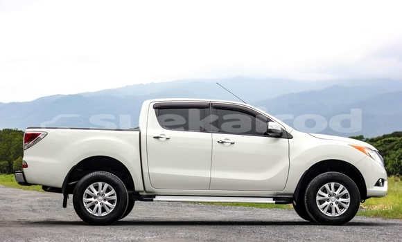 Buy Used Mazda BT-50 White Car in Chiang Mai in Chiang Mai Buy Used Mazda BT-50 White Car in Chiang Mai in Chiang Mai
