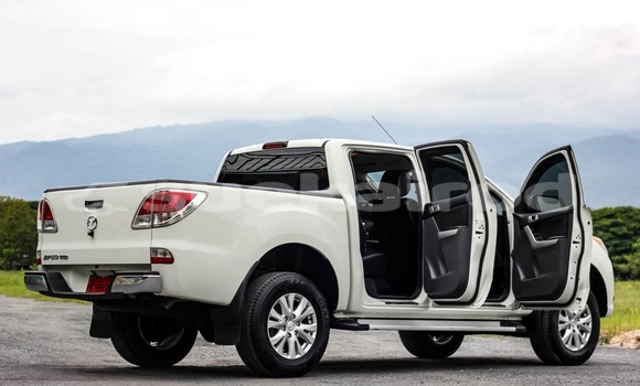 Buy Used Mazda BT-50 White Car in Chiang Mai in Chiang Mai Buy Used Mazda BT-50 White Car in Chiang Mai in Chiang Mai