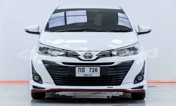 Buy Used Toyota Yaris White Car in Bangkok in Bangkok Buy Used Toyota Yaris White Car in Bangkok in Bangkok