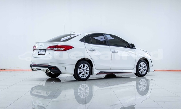 Buy Used Toyota Yaris White Car in Bangkok in Bangkok Buy Used Toyota Yaris White Car in Bangkok in Bangkok