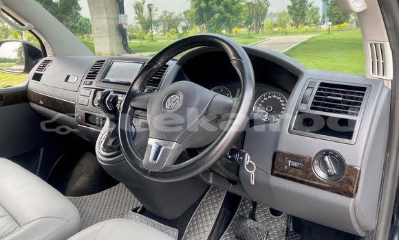 ซื้อ รถมือสอง Volkswagen Caravelle สีดำ รถยนต์ ใน %{เมือง} ใน กรุงเทพมหานคร ซื้อ รถมือสอง Volkswagen Caravelle สีดำ รถยนต์ ใน %{เมือง} ใน กรุงเทพมหานคร