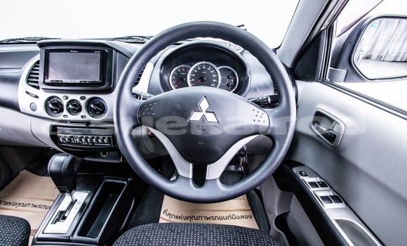 ซื้อ รถมือสอง Mitsubishi Triton สีน้ำตาล รถยนต์ ใน %{เมือง} ใน กรุงเทพมหานคร ซื้อ รถมือสอง Mitsubishi Triton สีน้ำตาล รถยนต์ ใน %{เมือง} ใน กรุงเทพมหานคร