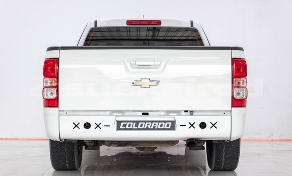 ซื้อ รถมือสอง Chevrolet Colorado ขาว รถยนต์ ใน %{เมือง} ใน กรุงเทพมหานคร ซื้อ รถมือสอง Chevrolet Colorado ขาว รถยนต์ ใน %{เมือง} ใน กรุงเทพมหานคร