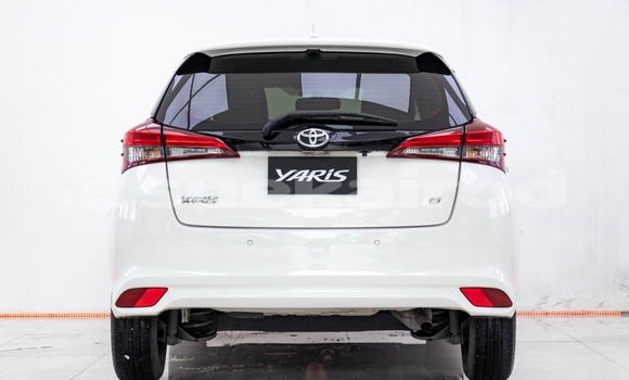 ซื้อ รถมือสอง Toyota Yaris สีดำ รถยนต์ ใน %{เมือง} ใน กรุงเทพมหานคร ซื้อ รถมือสอง Toyota Yaris สีดำ รถยนต์ ใน %{เมือง} ใน กรุงเทพมหานคร