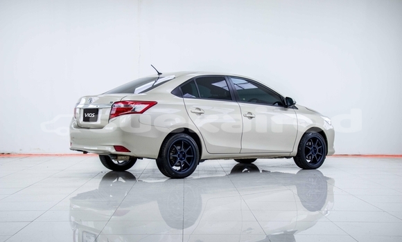 ซื้อ รถมือสอง Toyota Vios สีน้ำตาล รถยนต์ ใน %{เมือง} ใน กรุงเทพมหานคร ซื้อ รถมือสอง Toyota Vios สีน้ำตาล รถยนต์ ใน %{เมือง} ใน กรุงเทพมหานคร