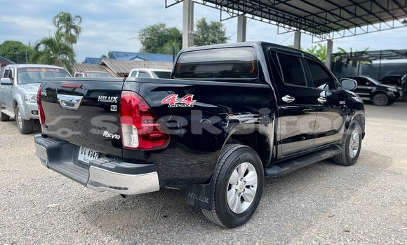 ซื้อ รถมือสอง Toyota Hiluxe Revo สีดำ รถยนต์ ใน %{เมือง} ใน กรุงเทพมหานคร ซื้อ รถมือสอง Toyota Hiluxe Revo สีดำ รถยนต์ ใน %{เมือง} ใน กรุงเทพมหานคร