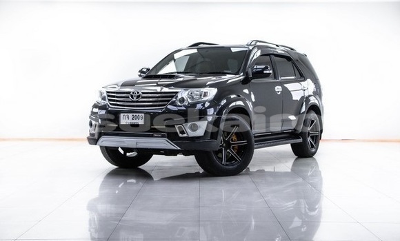 Buy Used Toyota Fortuner Black Car in Bangkok in Bangkok