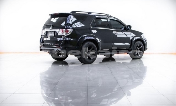 ซื้อ รถมือสอง Toyota Fortuner สีดำ รถยนต์ ใน %{เมือง} ใน กรุงเทพมหานคร ซื้อ รถมือสอง Toyota Fortuner สีดำ รถยนต์ ใน %{เมือง} ใน กรุงเทพมหานคร