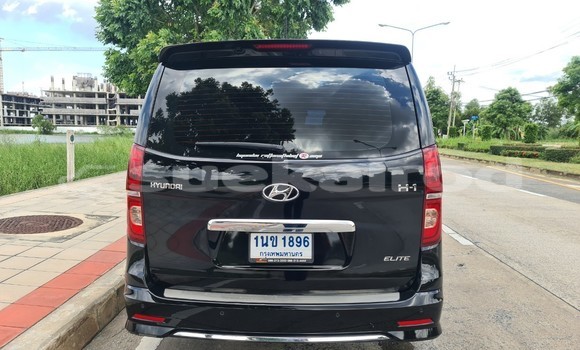 ซื้อ รถมือสอง Hyundai H1 สีดำ รถยนต์ ใน %{เมือง} ใน กรุงเทพมหานคร ซื้อ รถมือสอง Hyundai H1 สีดำ รถยนต์ ใน %{เมือง} ใน กรุงเทพมหานคร