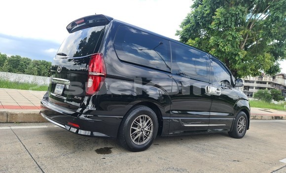 ซื้อ รถมือสอง Hyundai H1 สีดำ รถยนต์ ใน %{เมือง} ใน กรุงเทพมหานคร ซื้อ รถมือสอง Hyundai H1 สีดำ รถยนต์ ใน %{เมือง} ใน กรุงเทพมหานคร