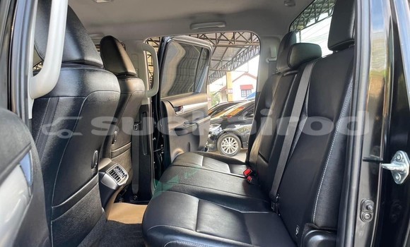 ซื้อ รถมือสอง Toyota Hiluxe Revo สีดำ รถยนต์ ใน %{เมือง} ใน กรุงเทพมหานคร ซื้อ รถมือสอง Toyota Hiluxe Revo สีดำ รถยนต์ ใน %{เมือง} ใน กรุงเทพมหานคร