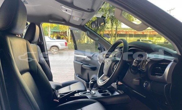 ซื้อ รถมือสอง Toyota Hiluxe Revo สีดำ รถยนต์ ใน %{เมือง} ใน กรุงเทพมหานคร ซื้อ รถมือสอง Toyota Hiluxe Revo สีดำ รถยนต์ ใน %{เมือง} ใน กรุงเทพมหานคร