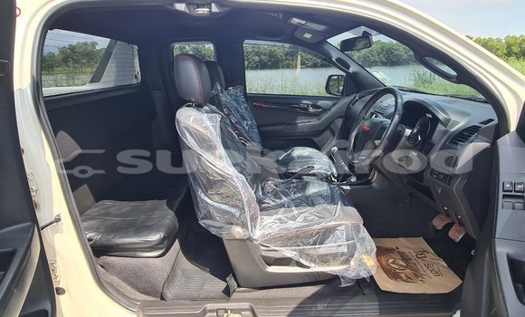 ซื้อ รถมือสอง Isuzu D-Max ขาว รถยนต์ ใน %{เมือง} ใน กรุงเทพมหานคร ซื้อ รถมือสอง Isuzu D-Max ขาว รถยนต์ ใน %{เมือง} ใน กรุงเทพมหานคร