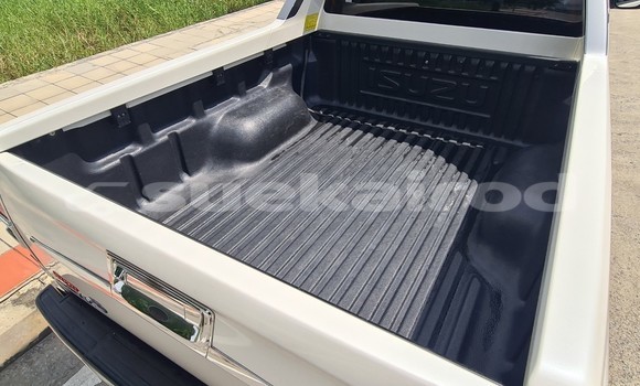 ซื้อ รถมือสอง Isuzu D-Max ขาว รถยนต์ ใน %{เมือง} ใน กรุงเทพมหานคร ซื้อ รถมือสอง Isuzu D-Max ขาว รถยนต์ ใน %{เมือง} ใน กรุงเทพมหานคร