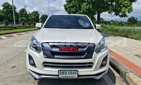 ซื้อ รถมือสอง Isuzu D-Max ขาว รถยนต์ ใน %{เมือง} ใน กรุงเทพมหานคร ซื้อ รถมือสอง Isuzu D-Max ขาว รถยนต์ ใน %{เมือง} ใน กรุงเทพมหานคร