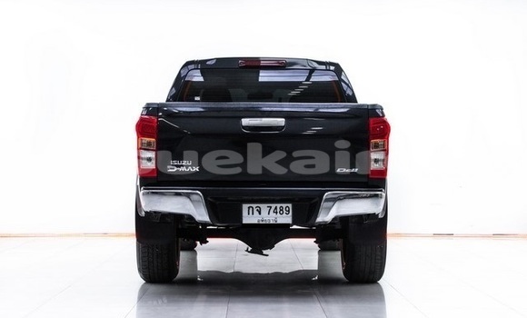 ซื้อ รถมือสอง Isuzu D–MAX สีดำ รถยนต์ ใน %{เมือง} ใน กรุงเทพมหานคร ซื้อ รถมือสอง Isuzu D–MAX สีดำ รถยนต์ ใน %{เมือง} ใน กรุงเทพมหานคร