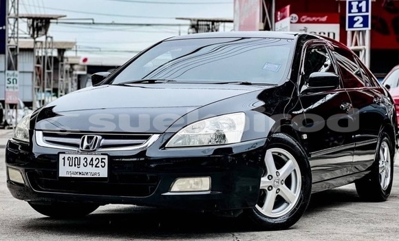 ซื้อ รถมือสอง Honda Accord สีดำ รถยนต์ ใน %{เมือง} ใน กรุงเทพมหานคร