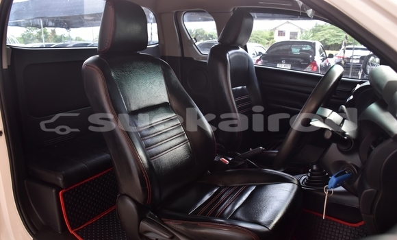 ซื้อ รถมือสอง Toyota Hiluxe Revo ขาว รถยนต์ ใน %{เมือง} ใน ยโสธร ซื้อ รถมือสอง Toyota Hiluxe Revo ขาว รถยนต์ ใน %{เมือง} ใน ยโสธร