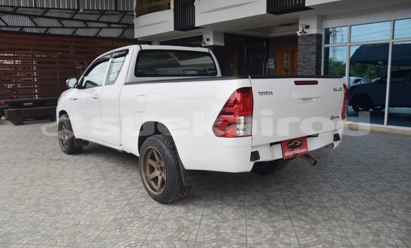 ซื้อ รถมือสอง Toyota Hiluxe Revo ขาว รถยนต์ ใน %{เมือง} ใน ยโสธร ซื้อ รถมือสอง Toyota Hiluxe Revo ขาว รถยนต์ ใน %{เมือง} ใน ยโสธร
